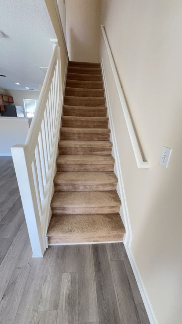 Photo - 2 BEDROOM TOWNHOME IN GATED COMMUNITY!