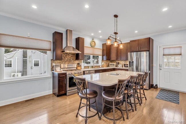 Photo - 300 Fiddler Ln