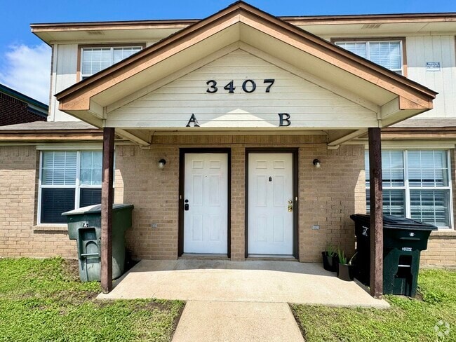 Building Photo - 3407 Barcelona Dr Rental