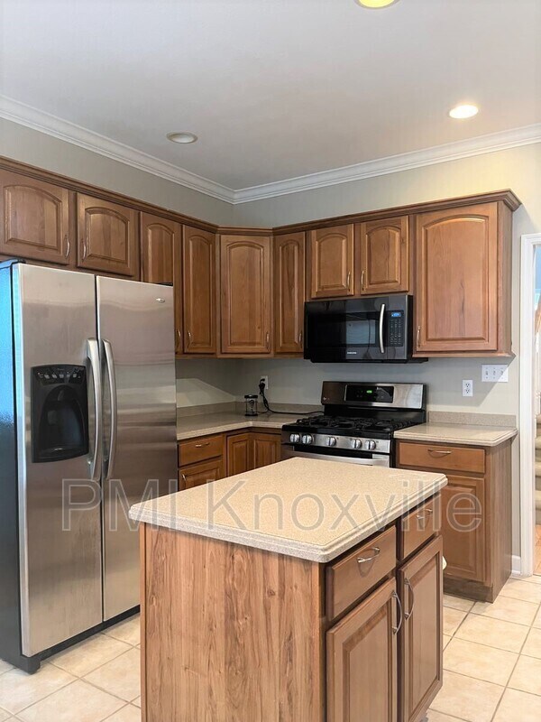 Photo - 12907 Meadow Pointe Ln