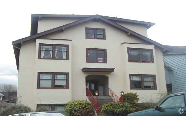 Photo - Beverly Apartments