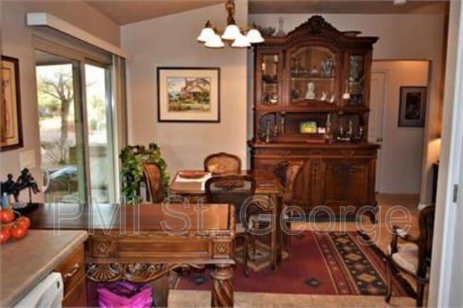 Photo - 352 W 350 S
