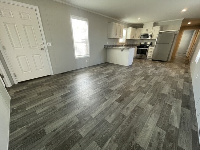 Photo - 15852 Croatia Dr