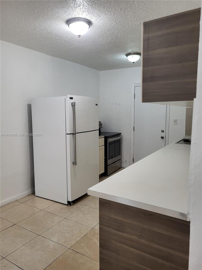 Photo - 1404 NW 60th St Unidad 1404