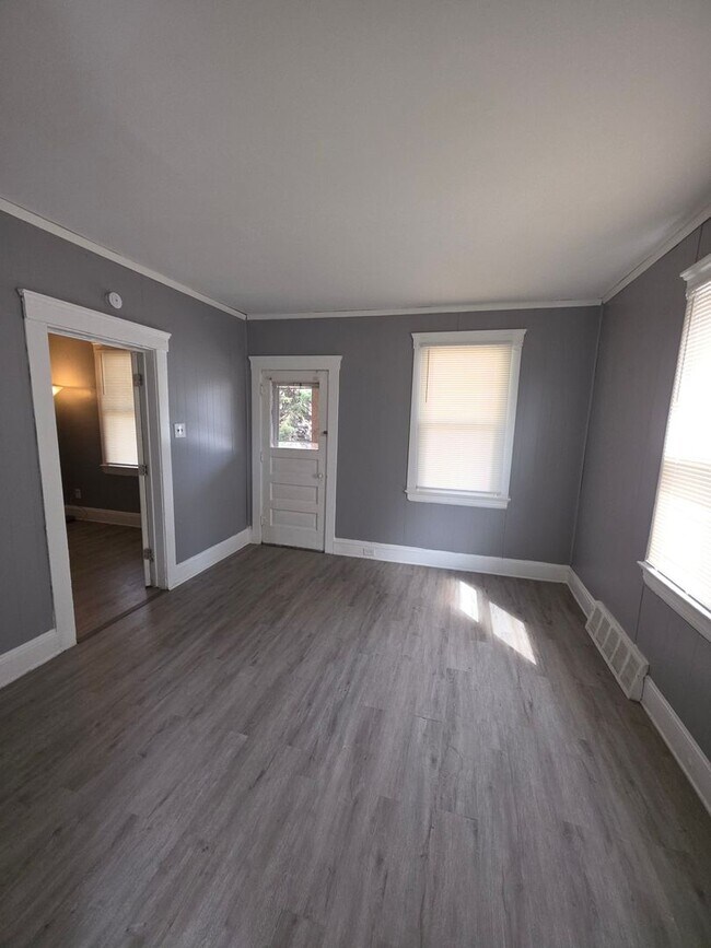 Photo - 3736 W 13th St Unit 3