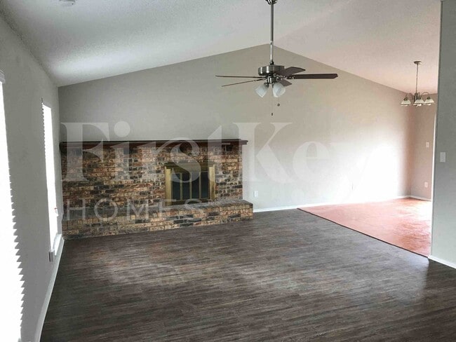 Photo - 2510 Bentley Dr