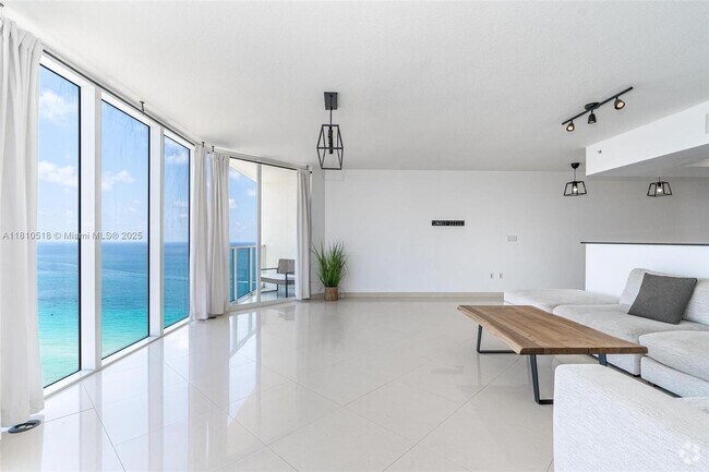Building Photo - 16699 Collins Ave Unit 3207 Rental