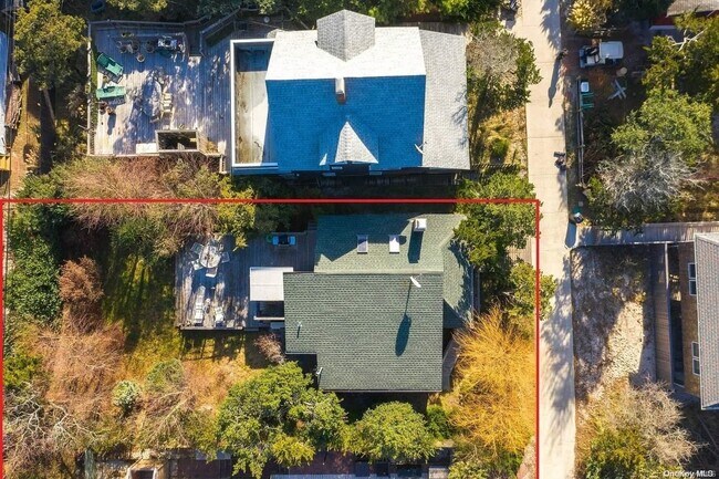 61 Ocean Rd