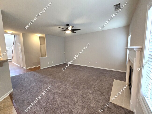 Photo - 2159 Somerset Pl SE
