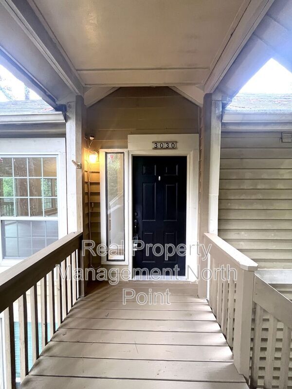 Photo - 3030 Steeplechase Dr