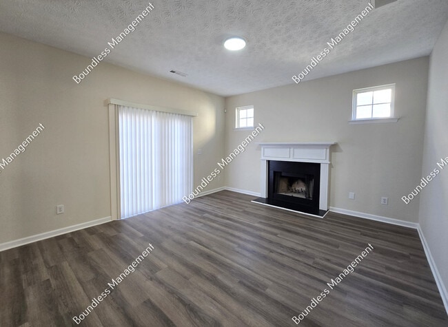 Photo - 4593 Parkway Cir