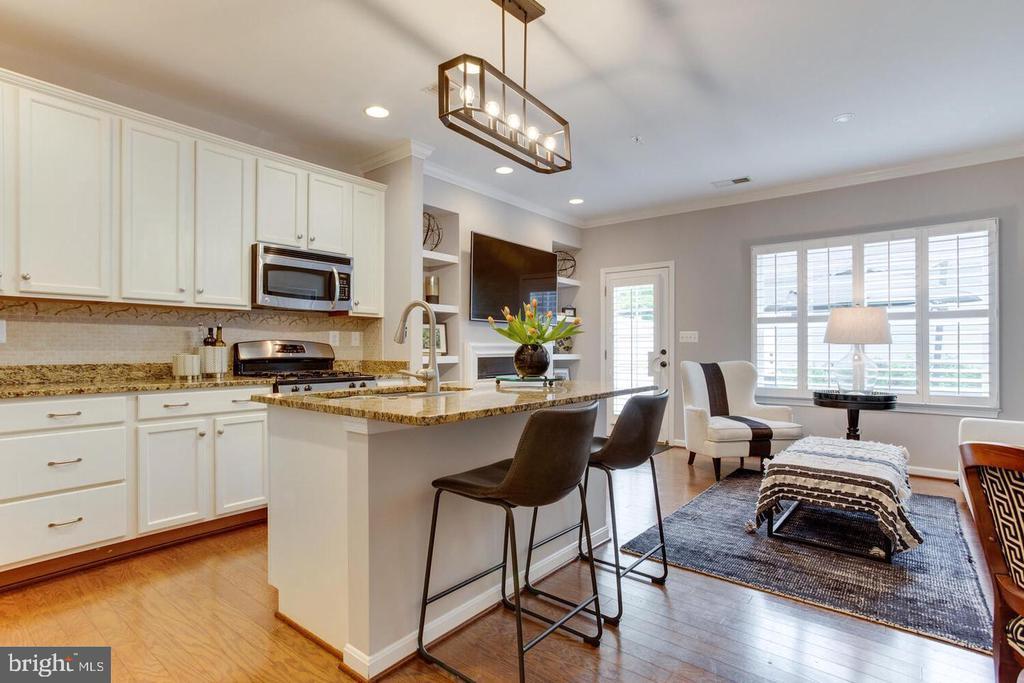 Photo - 19 Boucher Pl