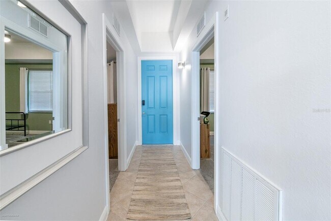 5116 Melbourne St Unit B303