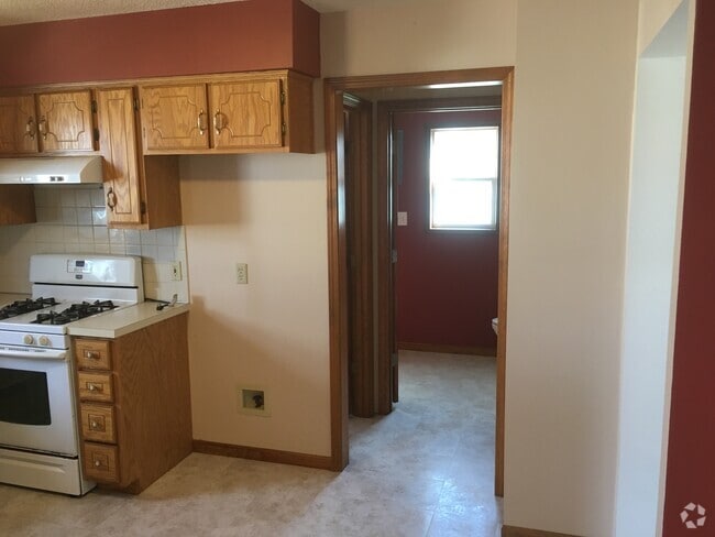 Building Photo - 429 Muncie Rd Rental