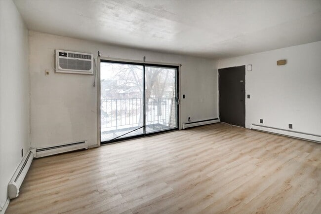 Building Photo - 3724 W Karstens Dr Unit #4