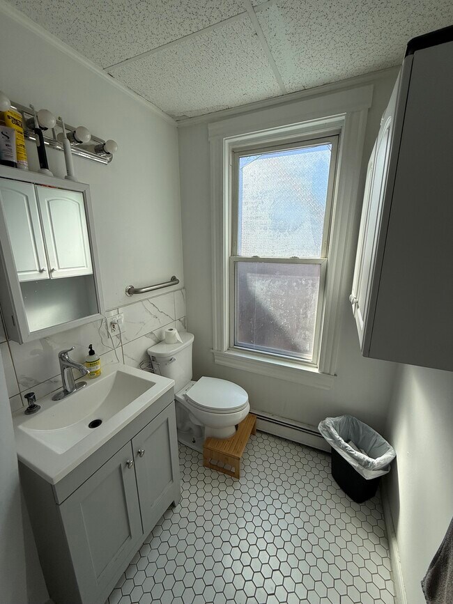 Photo - 395 Broadway Unit 2