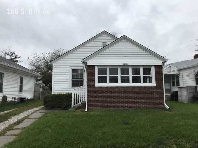 Photo - 108 S 8th Ave
