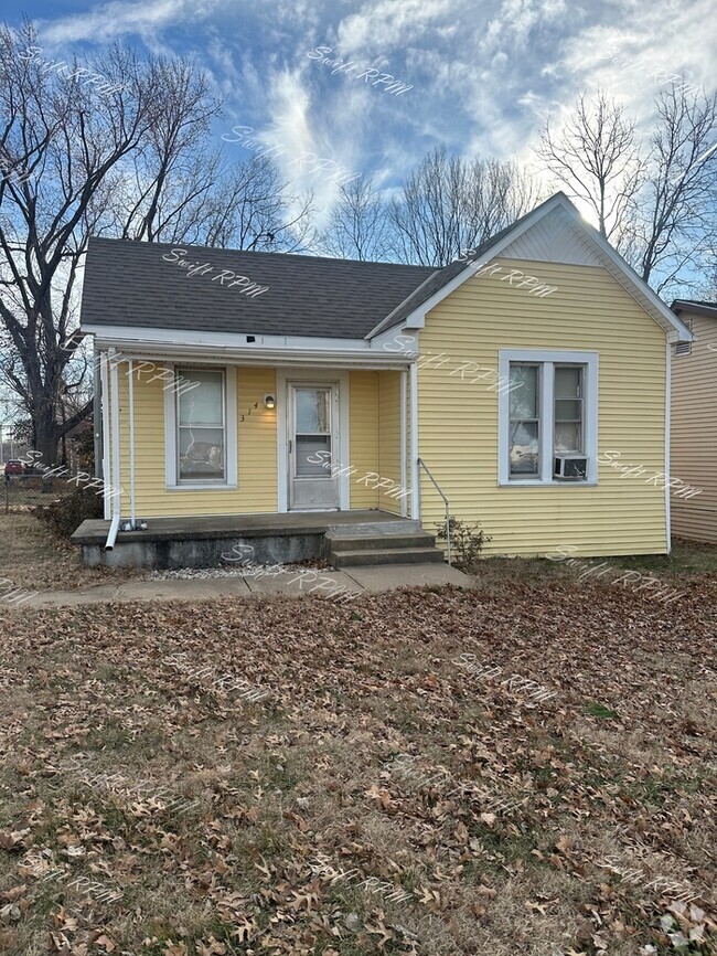 Building Photo - 314 E Kansas St Rental