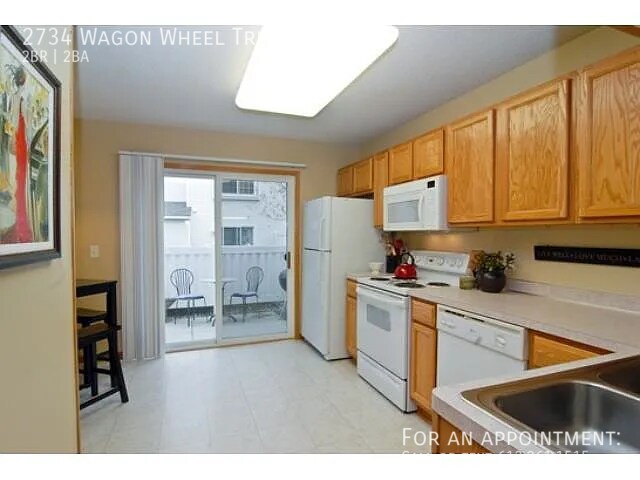 Photo - 2734 Wagon Wheel Curve