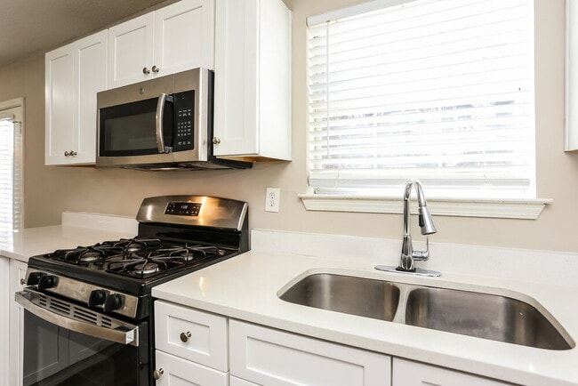 Photo - 3311 Royal Springs Ct