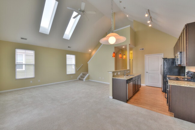 Photo - Grandview Village Apartments