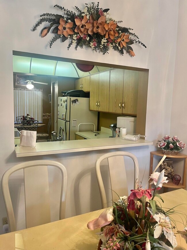 Photo - 7831 Willow Spring Dr Unit 524