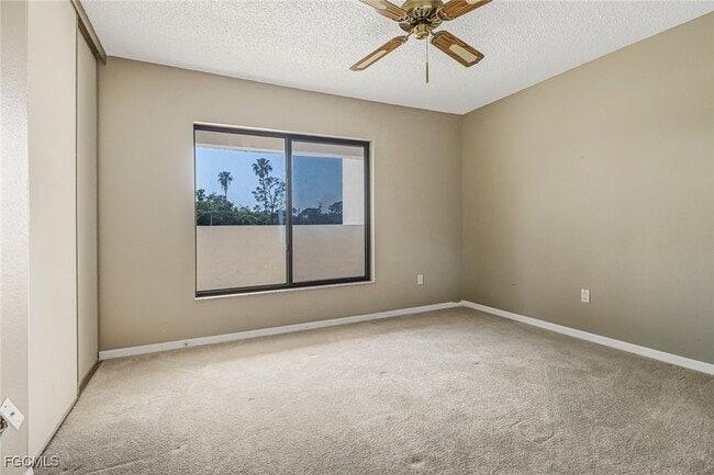 Photo - 7430 Lake Breeze Dr Unit 206
