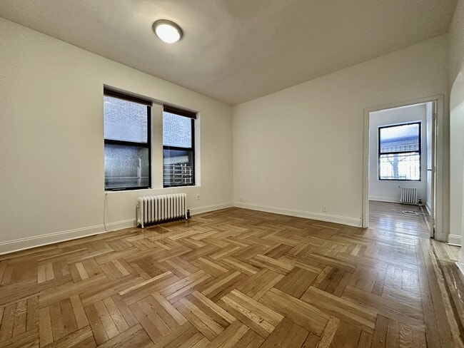 Photo - 664 W 163rd St Unit 6