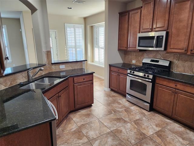 Photo - 14028 Zippo Way