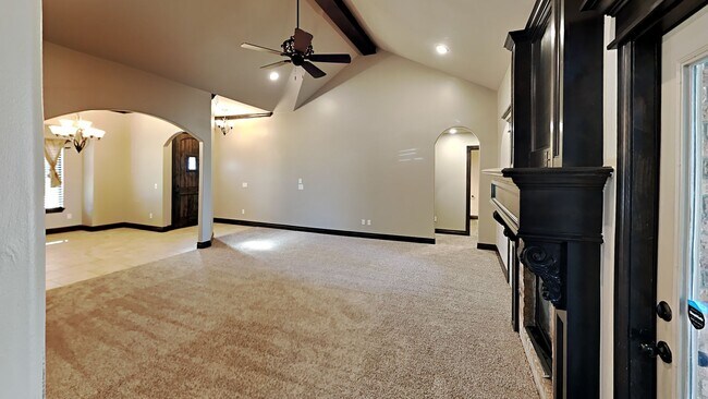Photo - Very Nice 3 bedroom 2 bath home in Edmond schools