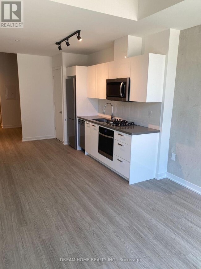 Photo - 195 McCaul St Unit 707