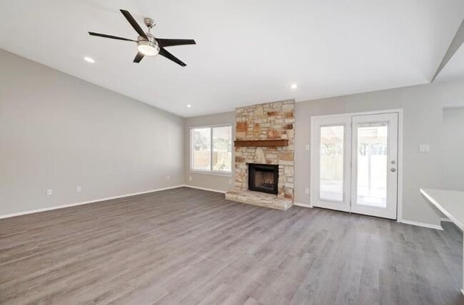 Photo - 11428 Bristle Oak Trail