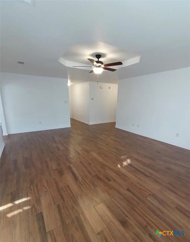 Photo - 1411 Saddle Dr