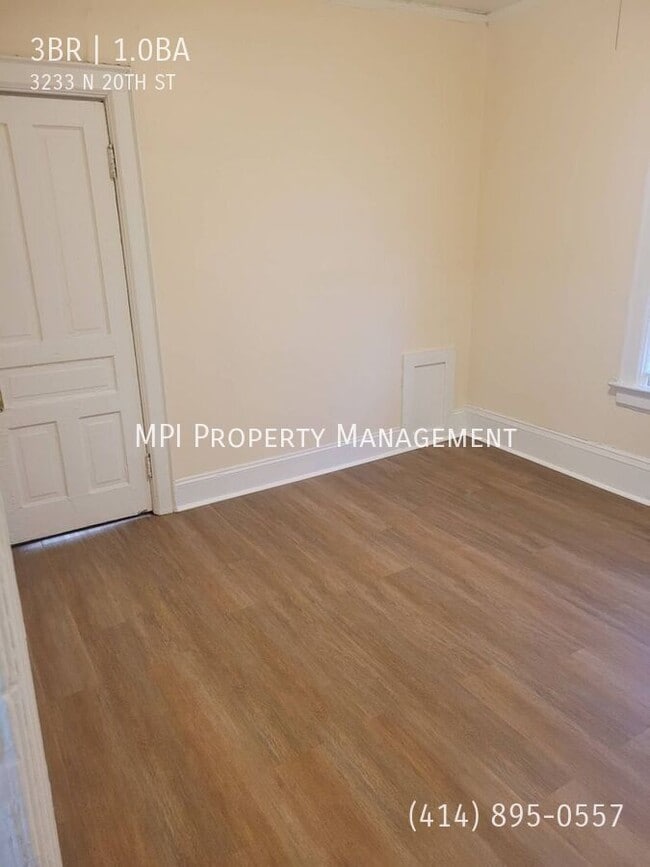 Photo - 3233 N 20th St