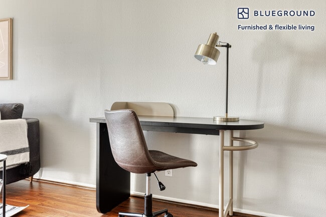 Photo - 11251 Morrison St Unidad FL3-ID591