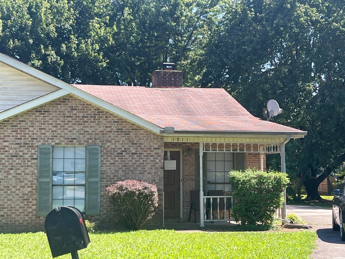 House in Murfreesboro - House in Murfreesboro