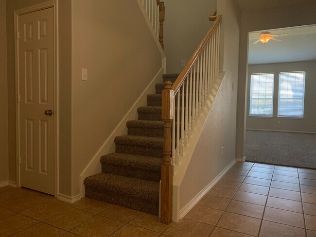Photo - BEAUTIFUL HOME IN NORTHSIDE ISD FEATURING ...