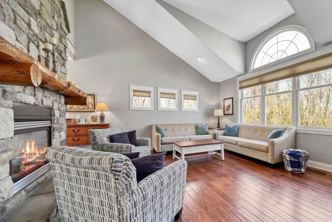 Photo - 86 Osullivan Dr Unit SI ID1583712P