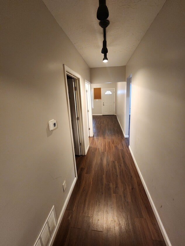 Photo - 1709 Dumesnil St (Louisville, KY)