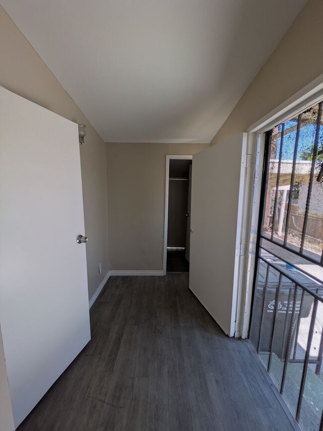 1231 S Duncan Ave Unit 2 /1 Unit
