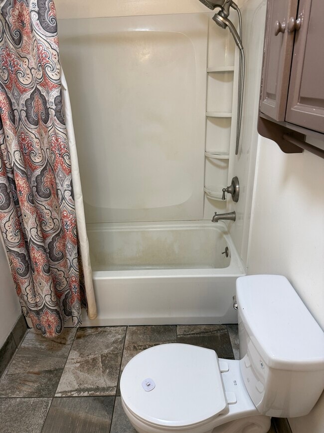 Photo - 34 E Lamoka Ave