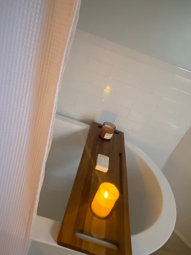 Bathroom - 1013 N 63rd St Unit 3