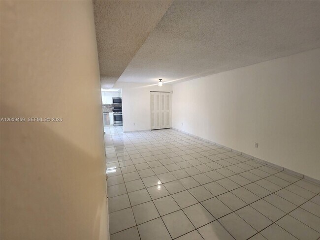 Photo - 11810 SW 80th St Unit 216