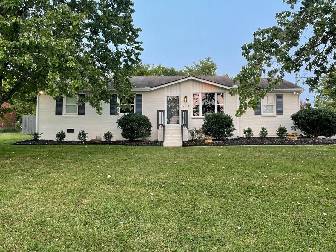 Photo - 216 Cindy Plz (Goodlettsville, TN)