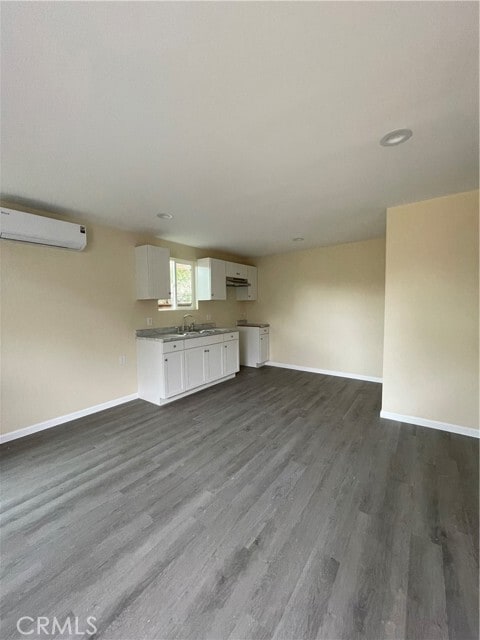 Photo - 45124 Redwood Ave