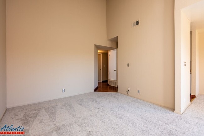 Photo - Sunburst Community | Condo | Garage | Balcony