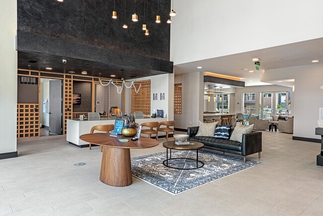 Photo - Luxia Preston