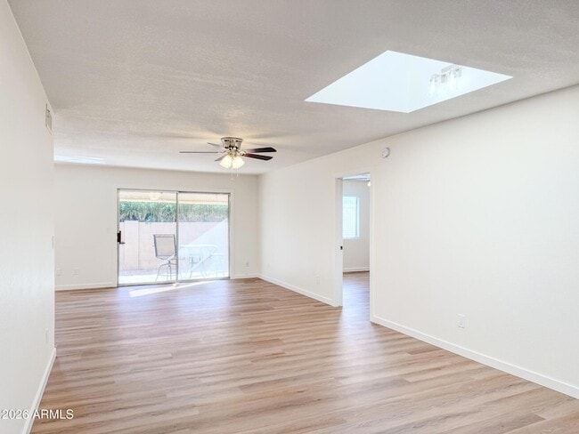 Photo - 2533 E Wagoner Rd