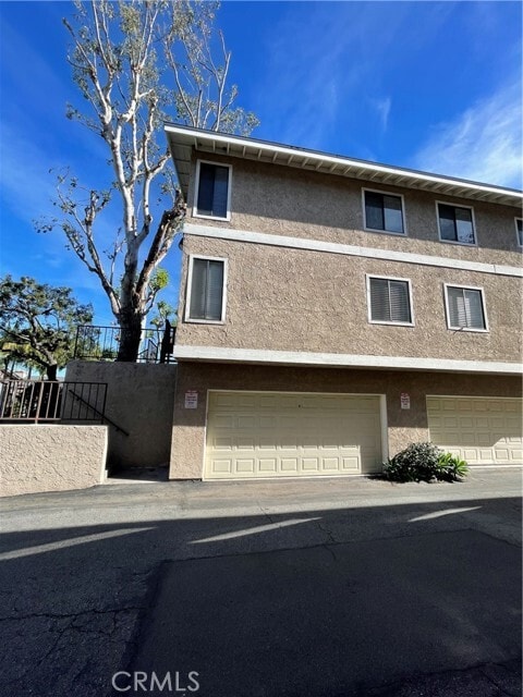 Photo - 208 W Olive Ave Unit B