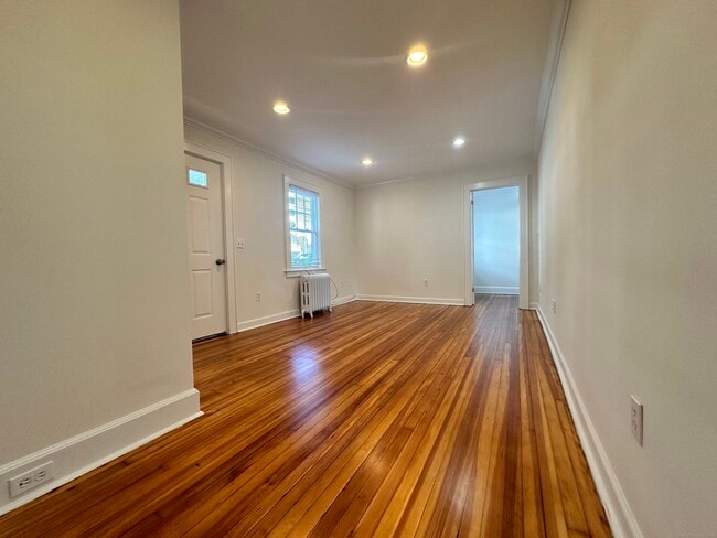 Photo - 18 Cold Spring Rd Unit 1